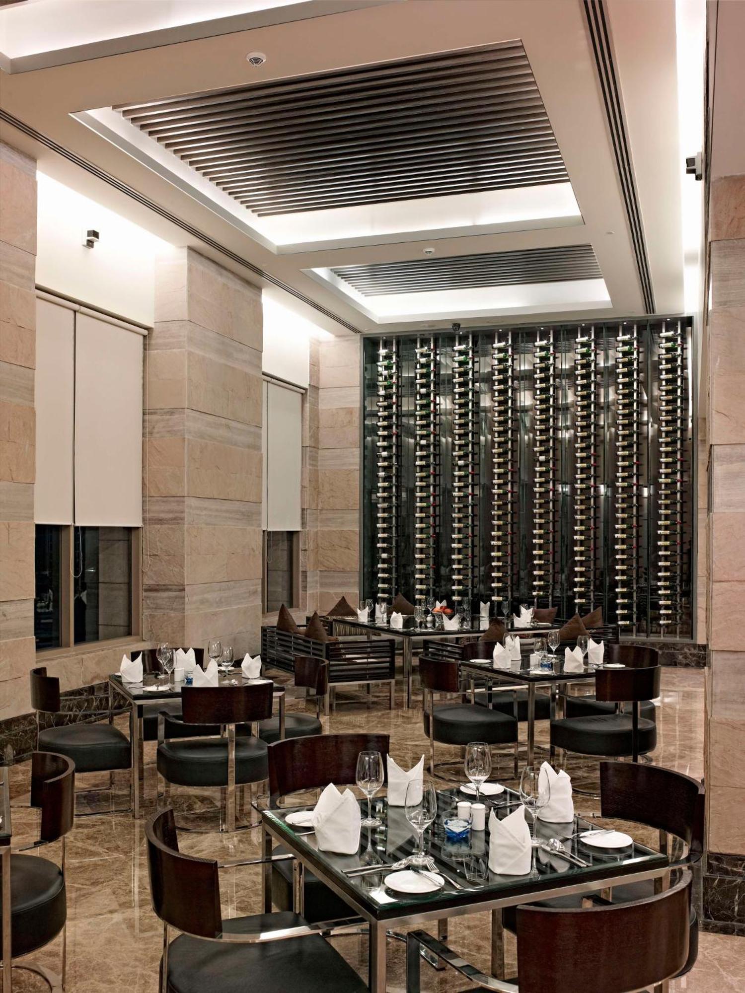 Radisson Blu Hotel Rudrapur Exterior photo